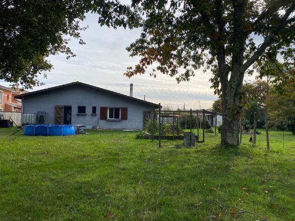 Maison avec 1800m2 de terrain