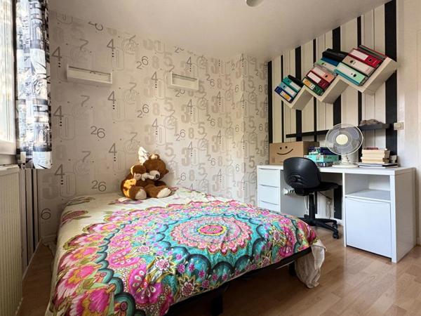 Maison Chassieu 8 pièce(s) 182 m2