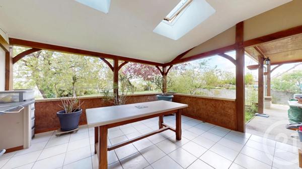 Maison à vendre  6 pièces - 138 m 2   SEZANNE  - 51