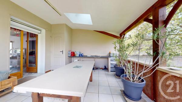 Maison à vendre  6 pièces - 138 m 2   SEZANNE  - 51