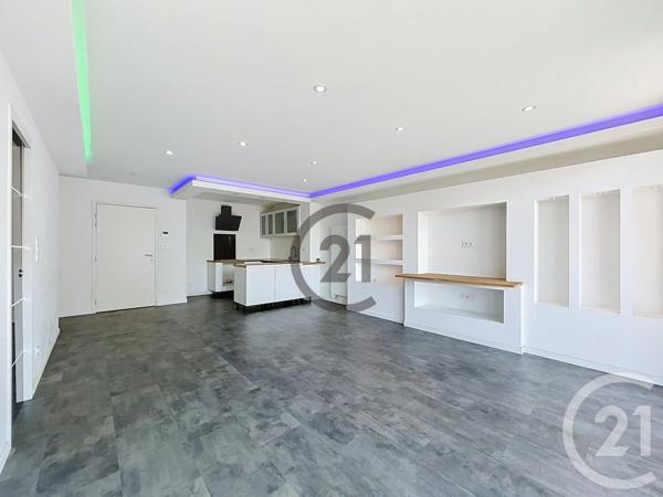 Appartement F3 à vendre  3 pièces - 68 m 2   REIMS  - 51