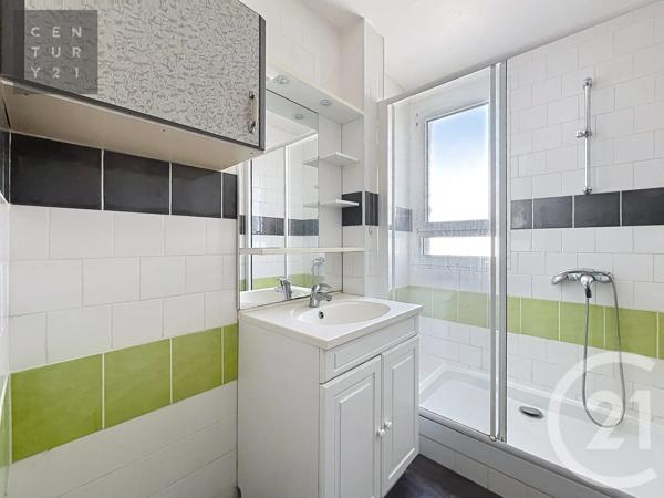 Appartement T3 à vendre  3 pièces - 64,37 m 2   STE SAVINE  - 10