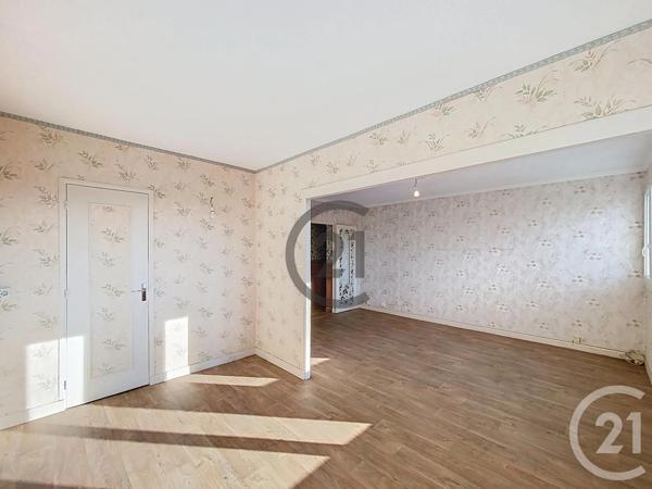 Appartement T3 à vendre  3 pièces - 64,37 m 2   STE SAVINE  - 10