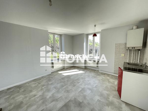 Location Appartement 2 pièces 27.6 m² - 441 AVENUE DE LA LIBERATION Nancy 54000