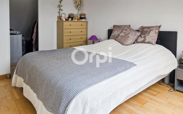 Maison à vendre    5 pièces •  Fosses