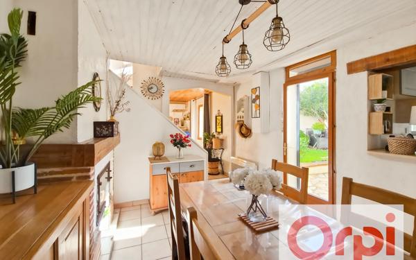 Maison à vendre    3 pièces •  Grenade