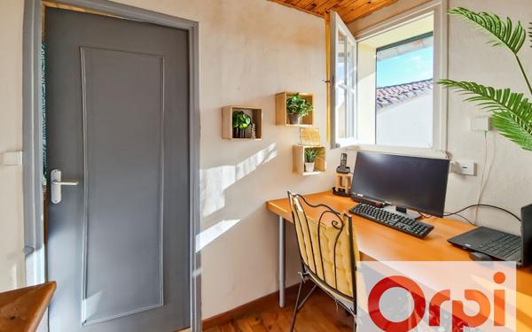 Maison à vendre    3 pièces •  Grenade