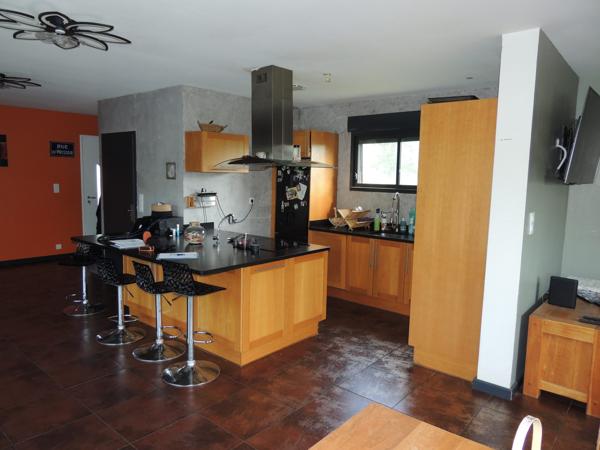 À vendre - Maison individuelle, 5 pièces située à Laramière (46260)