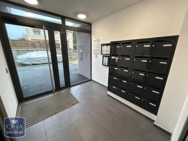 Appartement à louer 2 pièces 46.95m²