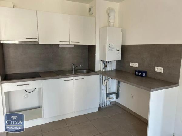 Appartement à louer 2 pièces 46.95m²