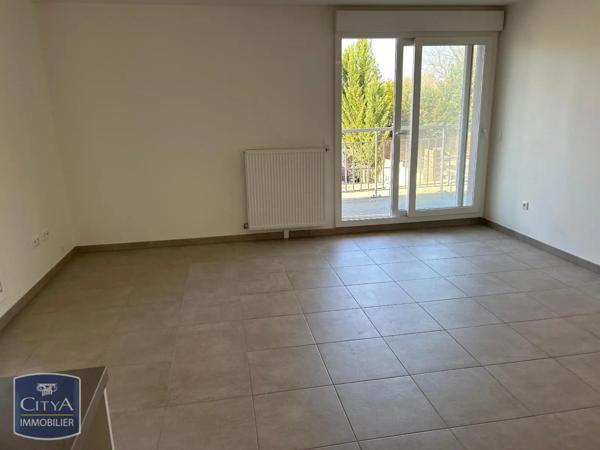 Appartement à louer 2 pièces 46.95m²