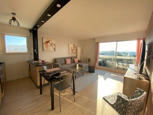 ROYAN SUPERBE APPARTEMENT VUE MER Royan