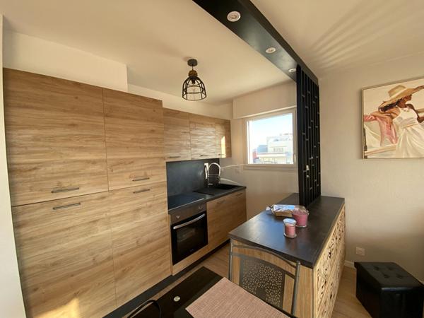 ROYAN SUPERBE APPARTEMENT VUE MER Royan