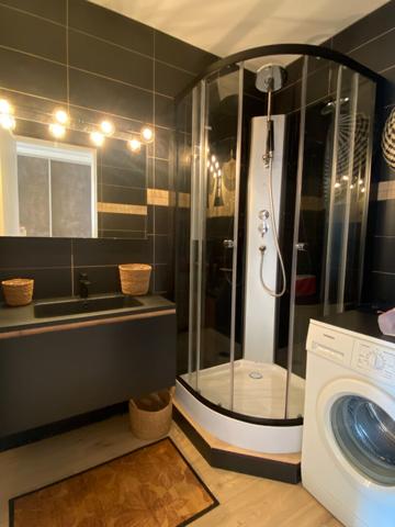 ROYAN SUPERBE APPARTEMENT VUE MER Royan