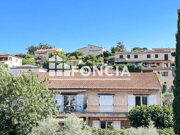 Location Appartement 3 pièces 62.5 m² - 175 CHEMIN DE LAVEINE La Roquette Sur Siagne 06550