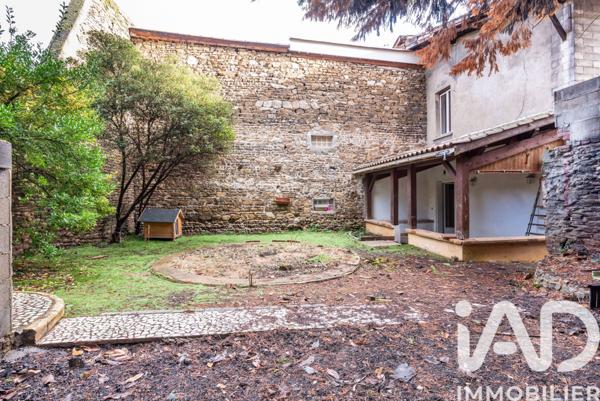 Immeuble à vendre 225 m² Givors