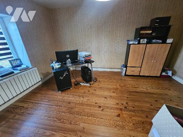 15705
A PLOMBIERES LES BAINS (88370) 100 rue de la Poste Ruaux