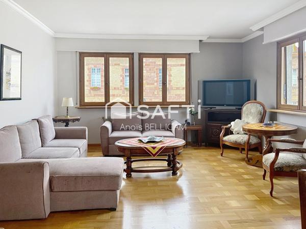 Splendide Maison de ville de 234 m² avec extérieur et garages