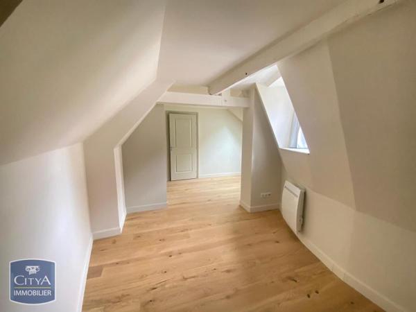 Appartement à louer 3 pièces 81.28m²