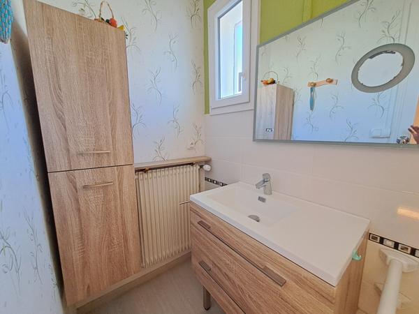 Quartier prisé, maison de ville spacieuse et lumineuse