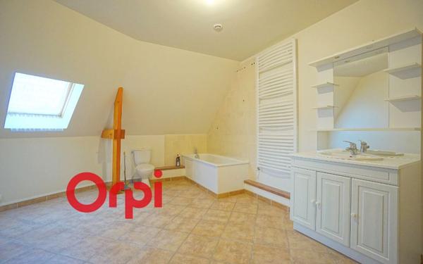 Maison à louer    5 pièces •  Brionne