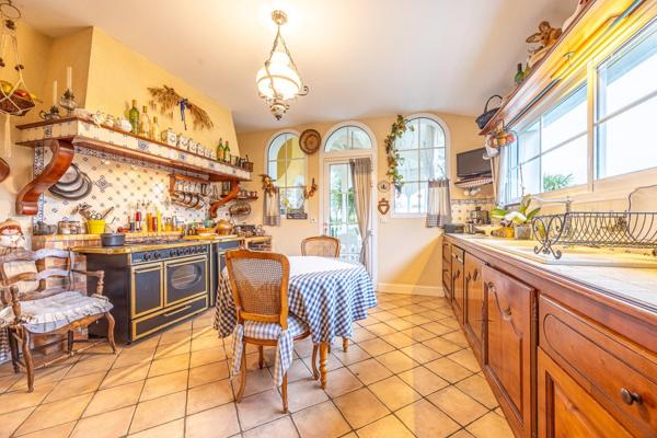 MAGNIFIQUE VILLA DE STYLE LOUISIANE VÉRITABLE HAVRE DE PAIX