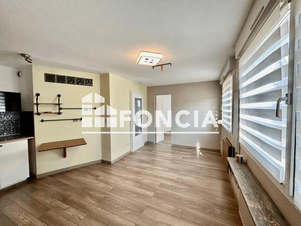 Location Appartement 2 pièces 34.85 m² - 6 ALLEE DES PRES Hoenheim 67800