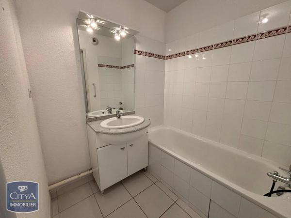 Appartement à louer 3 pièces 55.5m² Albi (81000)
