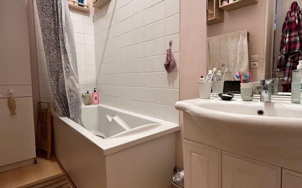 Appartement à vendre    4 pièces • 84,72 m2 Compiègne