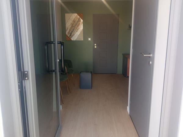 Challans, Bureaux/Local à louer de 17.80 m²