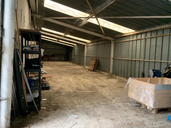 Entrepôt / local industriel Avion 1000 m2