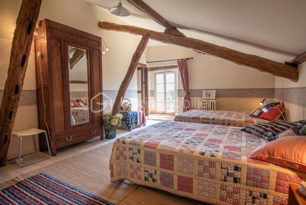 Maison ancienne de 360 m²