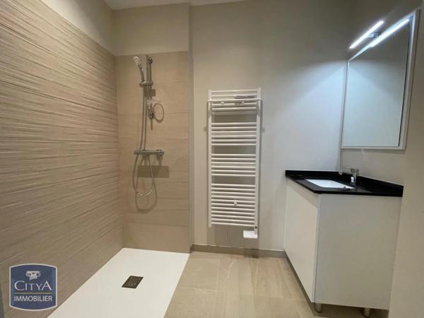 Appartement à louer 2 pièces 40.07m²