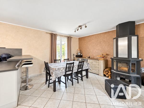 Maison à vendre 6 pièces 98,69 m² Pont-Sainte-Maxence