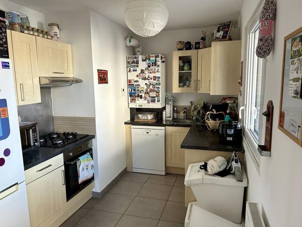 Appartement F3 - CHAZELLES SUR LYON