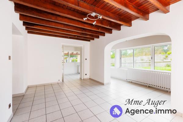 À vendre - Maison individuelle, 5 pièces située à Salies-de-Béarn (64270)