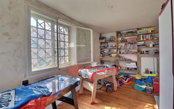 Maison à vendre    7 pièces • 186,96 m2 Vert-Saint-Denis
