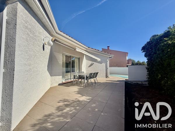 Maison à vendre 4 pièces 123,22 m² Saint-Estève