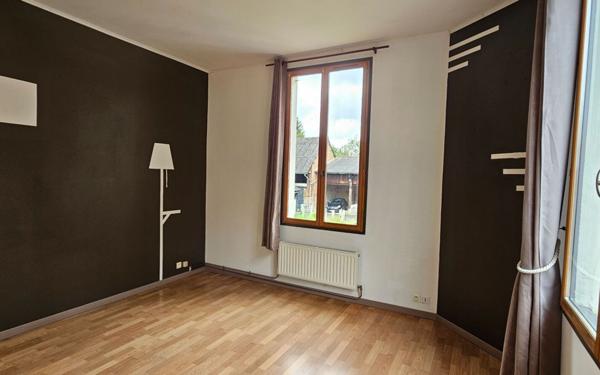 Maison à louer    1 pièce • 66,95 m2 Guise