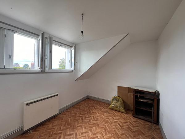 Achat immeuble Sauvigny-les-Bois - 9 pièce(s) - 227 m² - 105 000 €