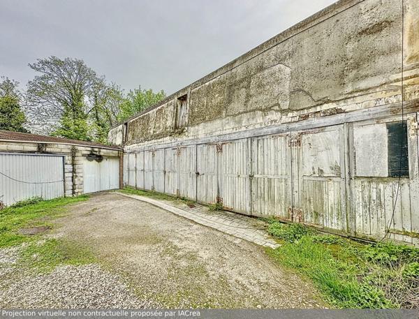 Local d'activité situé à l'entrée de Meaux sur un axe passant - 200 m2.