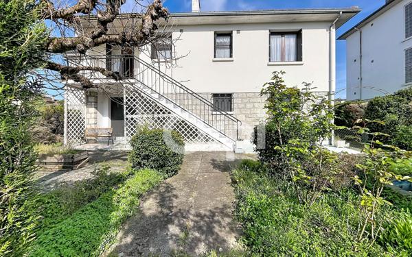 Maison à vendre    4 pièces • 105 m2 Brive-la-Gaillarde
