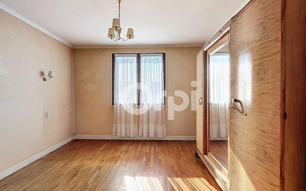 Maison à vendre    4 pièces • 105 m2 Brive-la-Gaillarde