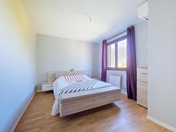 Belle maison familiale 7 pièces de 158m² sur un terrain de 1500m² à vendre en exclusivité dans votre agence Nestenn dans le charmant village de Pompertuzat.