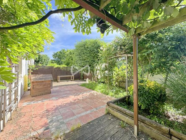 Maison 5 chambres – Coulommiers – vue dégagée – au calme