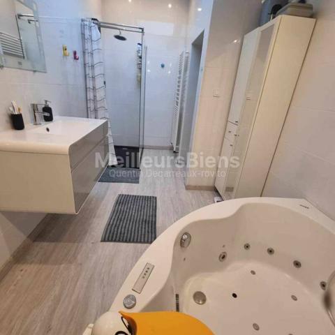 Maison en bon état avec terrain et garage