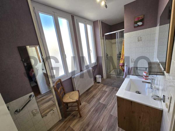 Vente / Maison avec dépendance