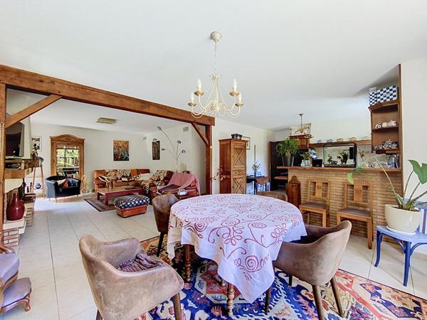 Maison Feneu 7 pièce(s) 175 m2
