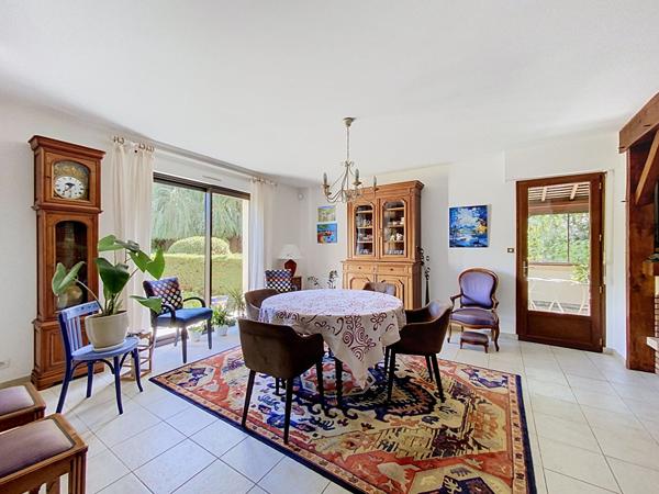 Maison Feneu 7 pièce(s) 175 m2