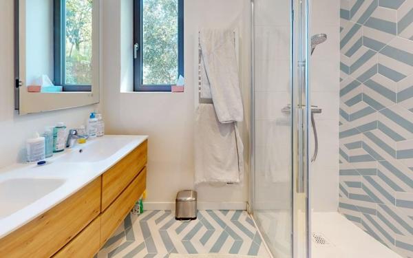 Maison à vendre    5 pièces • 135 m2 Albigny-sur-Saône